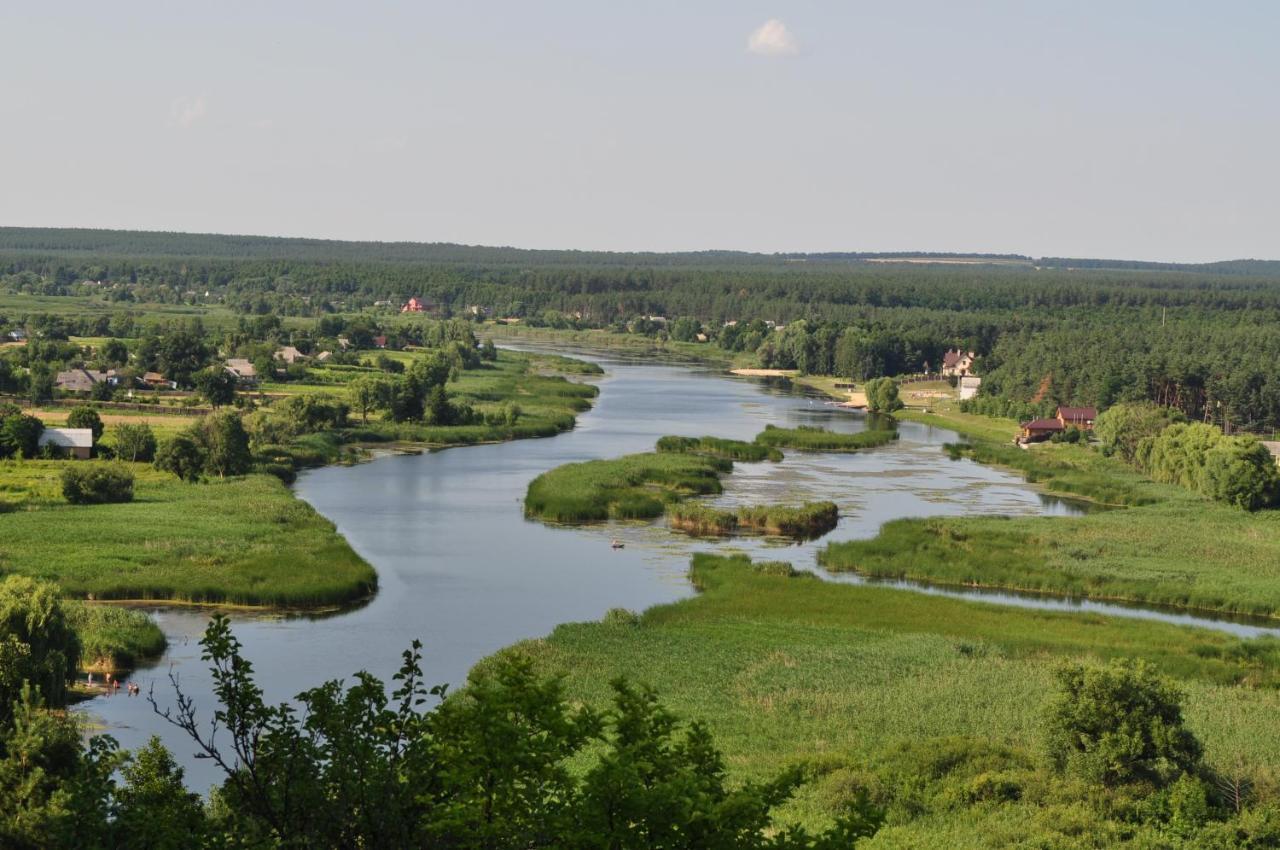 Gasthaus Maliovnytsya Dybintsy Exterior foto